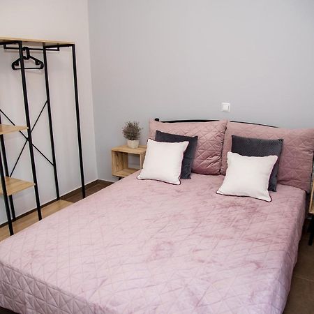 Nikolas Apartment อเล็กซานโดรโพลิส ภายนอก รูปภาพ